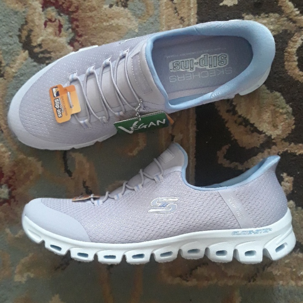 *Host Pick*Skechers Glide-Step Pursuit shoes